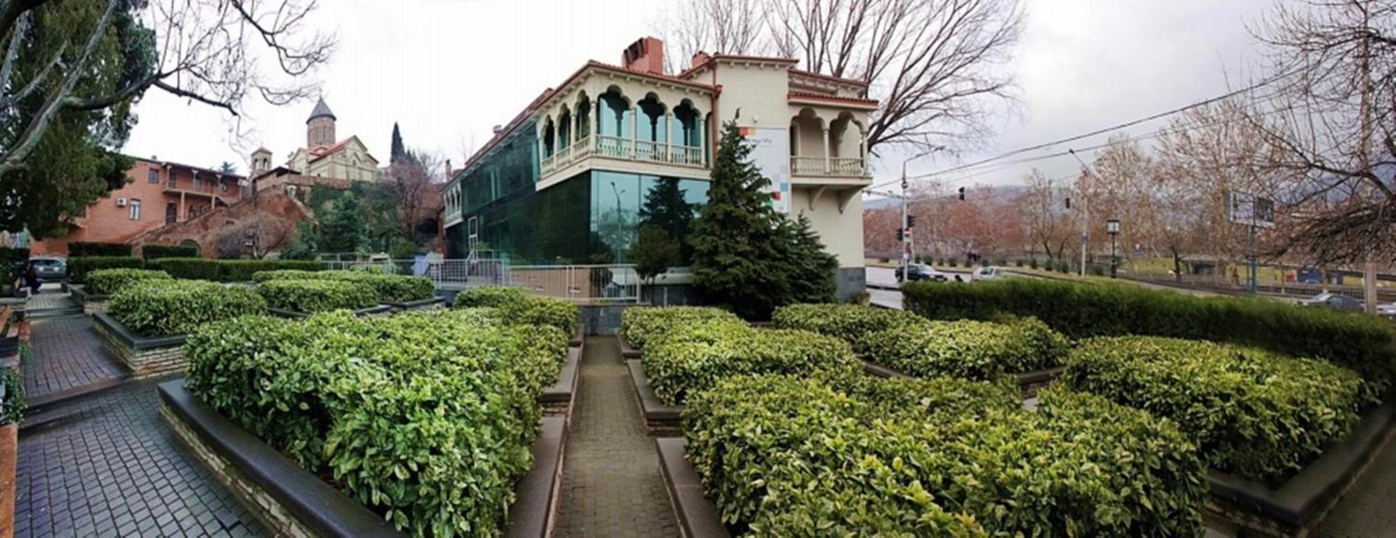 Vinotel Boutique Готель 4*