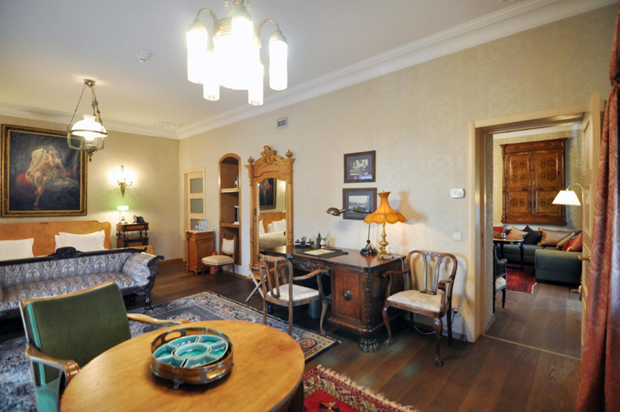 Vinotel 4* Тбилиси