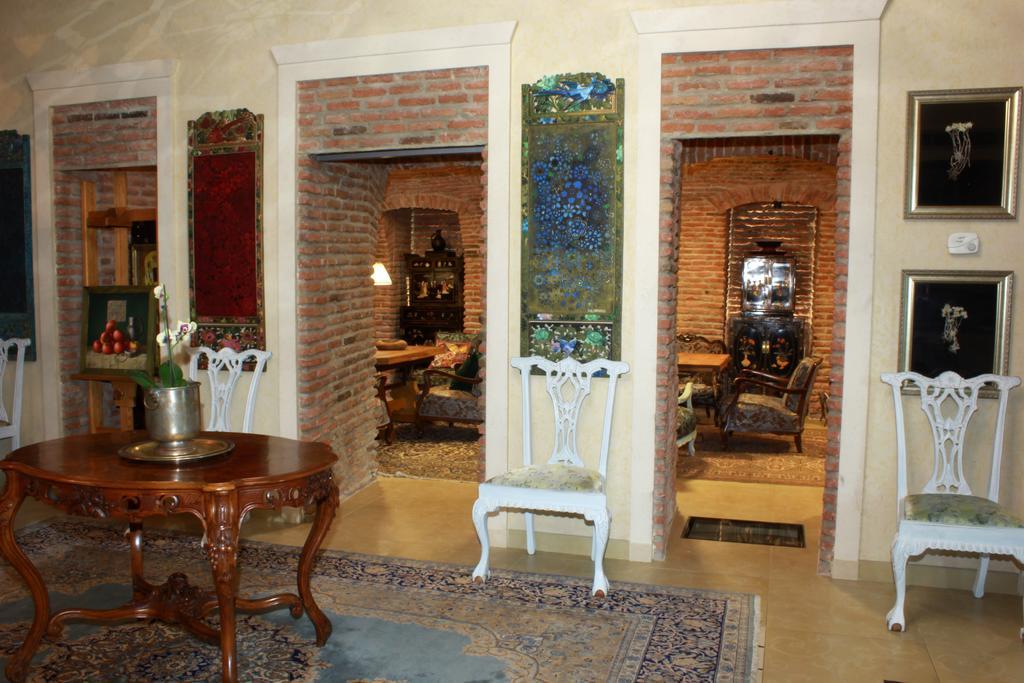 Vinotel Отель Тбилиси