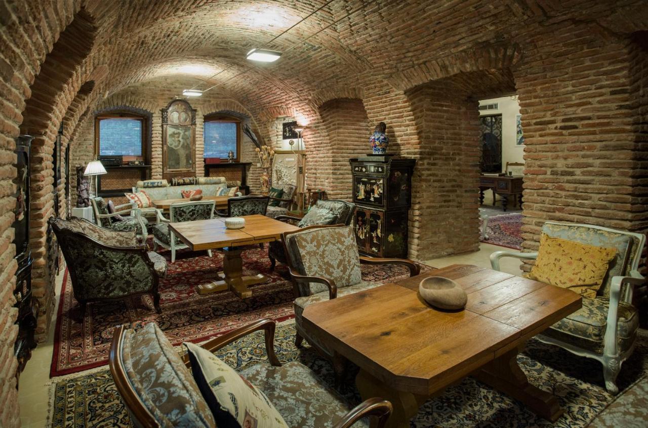 Vinotel 4*